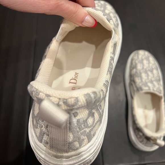 Dior solar oblique embroid sneaker in Grey Stone - Picture 13 of 16